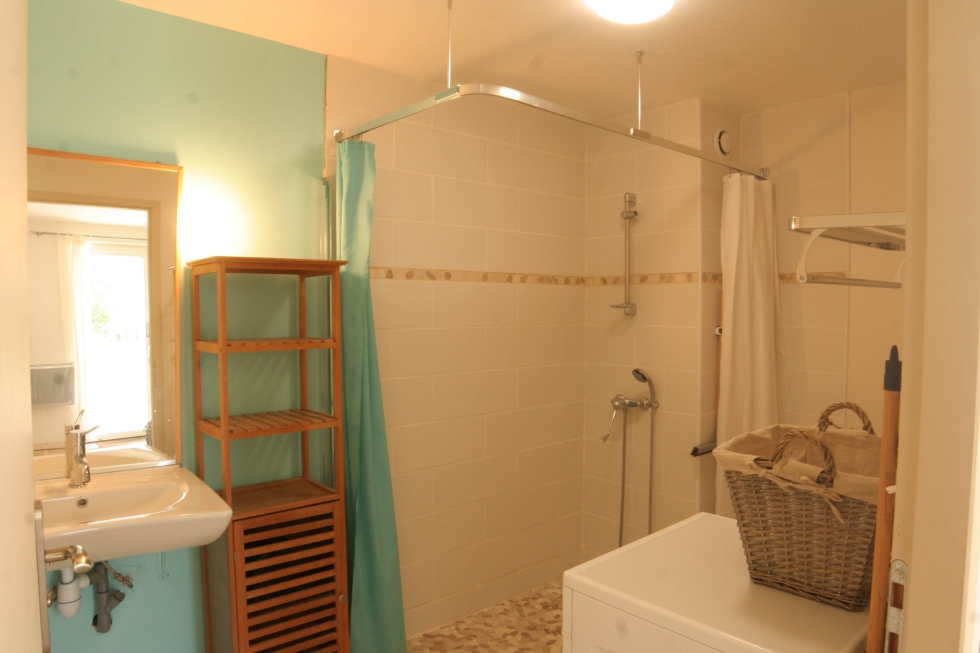 Nos salles d'eau r&eacute;sistent &agrave; une utilisation intensive